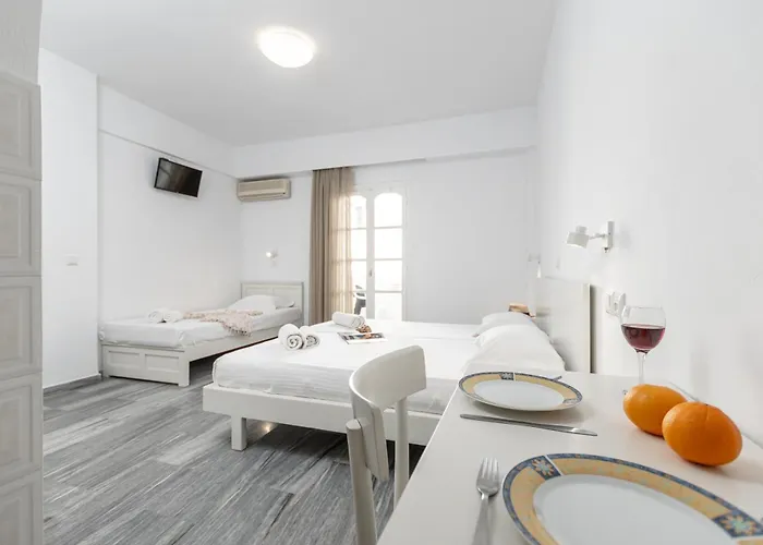 Azur Mare Naxos Naxos City